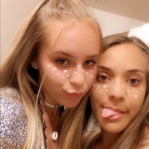 Meet your Posher, Mackenzie